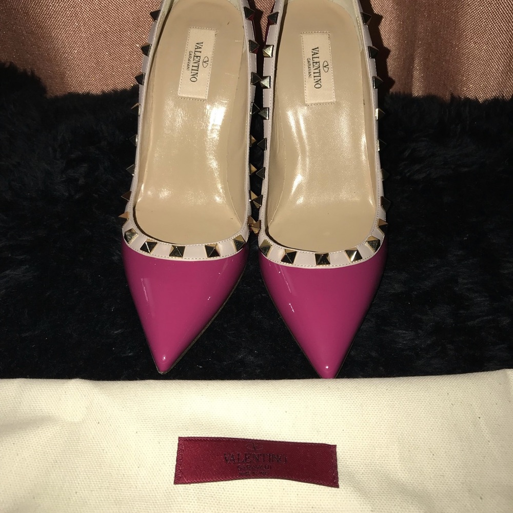 Valentino Garavani Rock Stud Pump